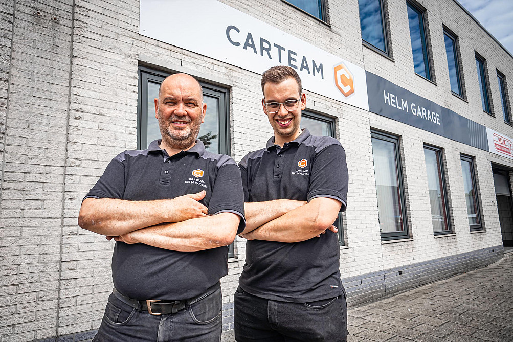 Carteam Helm Garage